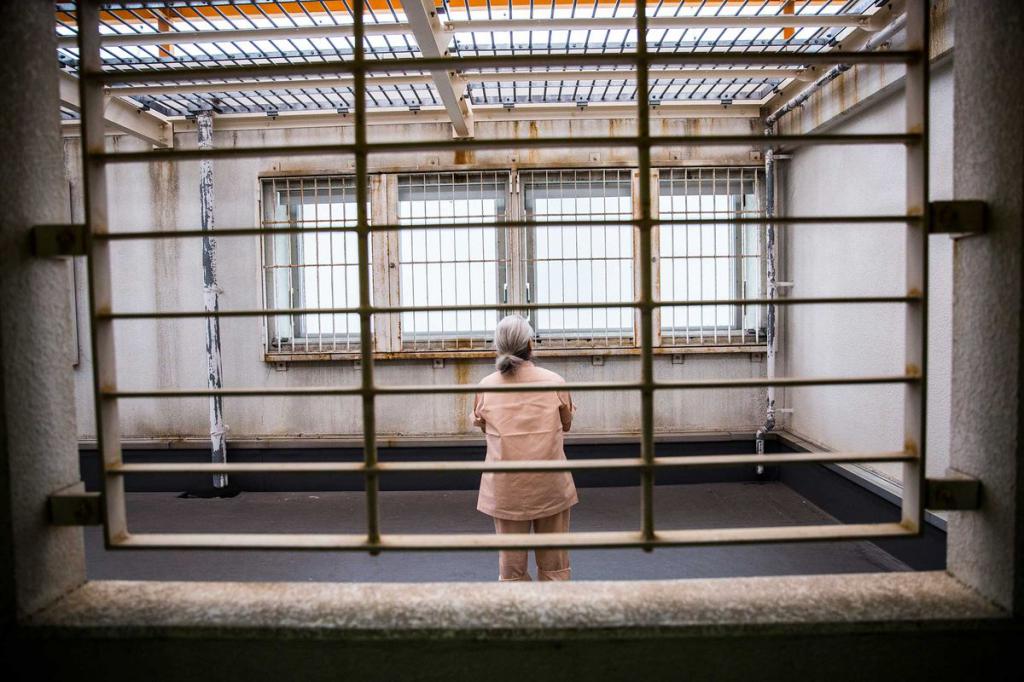 Японская тюрьма
