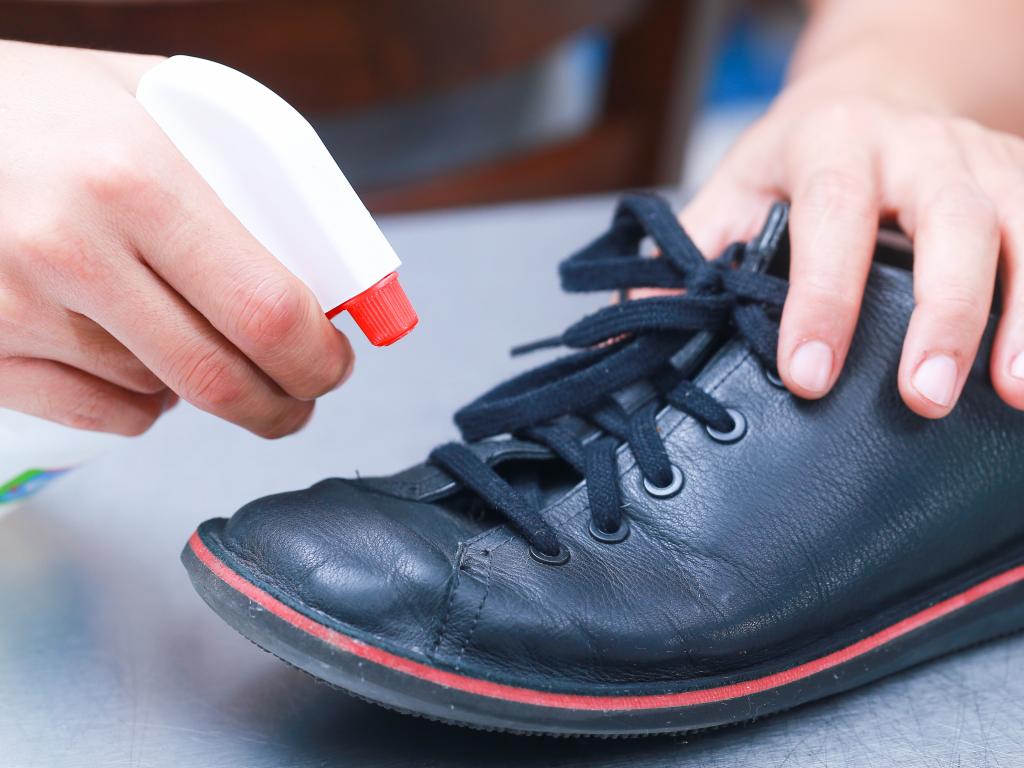 чистить обувь сонник