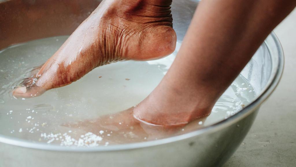 Во сне мыть ноги в чистой воде